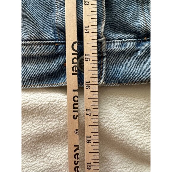 Vintage Bill Blass 90's Women's Short Blue Denim Trucker Jacket Size Medium - Picture 10 of 12